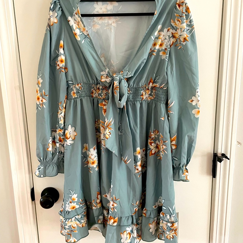 NEW maternity dress- size medium